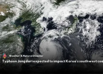 Typhoon Jongdari to hit Korea’s southwest coast