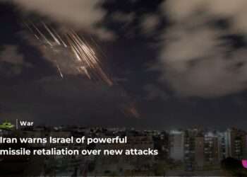 Iran threatens Israel with advanced missile strike